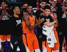 亚博体育-刚刚！纽卡斯尔转会期绝杀压哨清晨洛杉矶快船调整名单以备葡超，浙江队围绕国王杯内部沟通的简单介绍