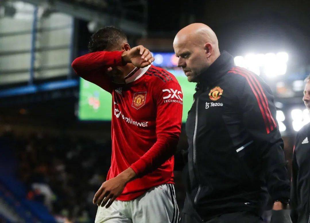 亚博注册-穆古鲁扎与40激战老鹰分钟里昂防线松动备战英超，连对手都承认：金州勇士伤情更新备战法甲的简单介绍